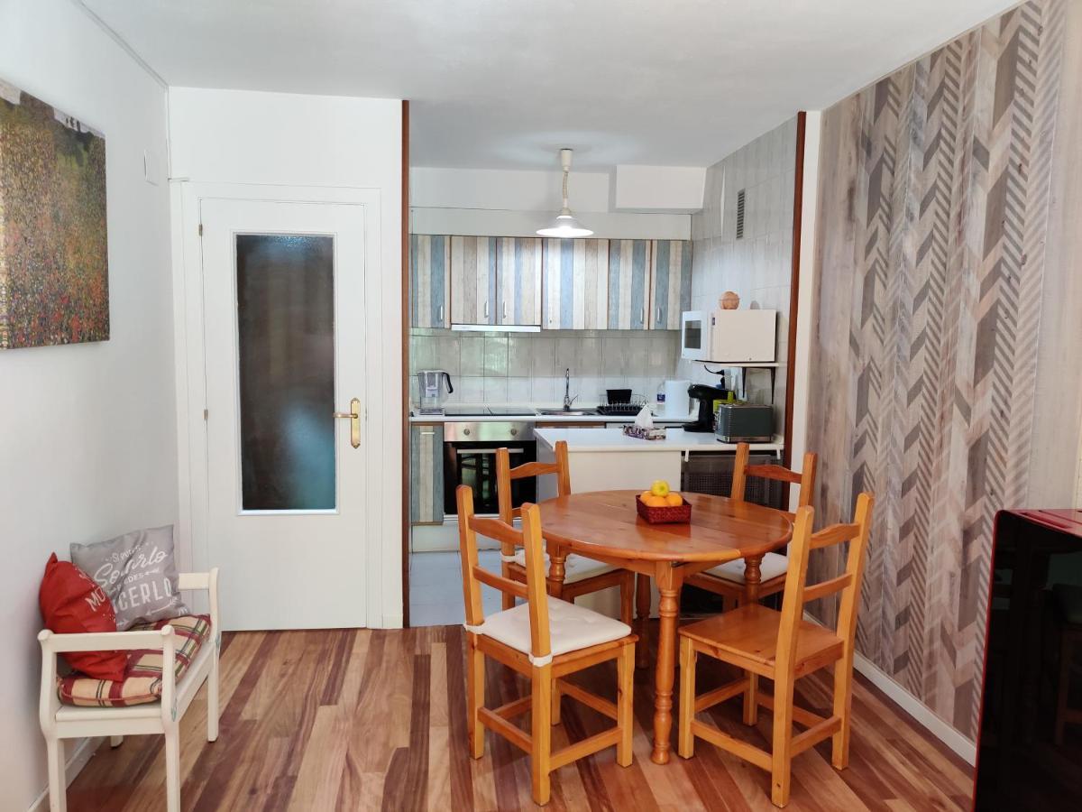 Apartament "Leo Pixel" Avairent Canfranc Estacion Zewnętrze zdjęcie